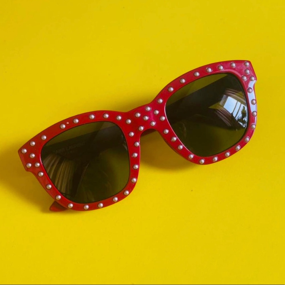 Retro studded Saint Laurent sunnies in cherry red. Amazing pre-loved condition.
